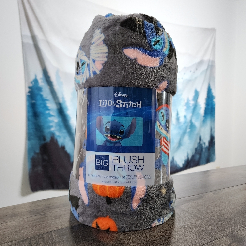 Disney Stitch Halloween Oversized Plush Throw Blanket by The Big One NWT